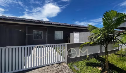 Casa para Venda em Guaratuba, Coroados, 2 dormitórios, 1 banheiro, 1 vaga