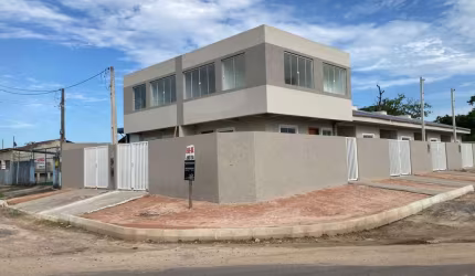 Sobrado para Venda em Guaratuba, Cohapar, 2 dormitórios, 2 banheiros, 1 vaga