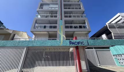 Apartamento para Venda em Guaratuba, Centro, 2 dormitórios, 1 suíte, 1 banheiro, 2 vagas