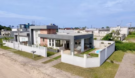 Casa para Venda em Guaratuba, Balneário Eliane, 3 dormitórios, 1 suíte, 1 banheiro, 2 vagas