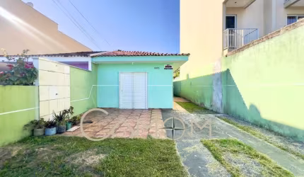 Casa para Venda em Guaratuba, Brejatuba, 3 dormitórios, 2 suítes, 1 banheiro, 2 vagas