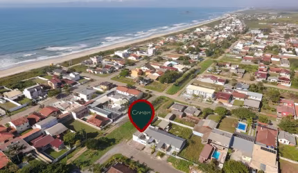 Casa para Venda em Guaratuba, Coroados, 3 dormitórios, 2 suítes, 1 banheiro, 2 vagas