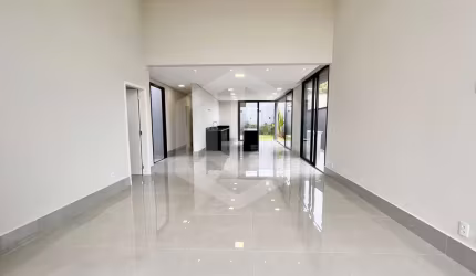Casa no Condomínio Pecan com 174 m² e 3 Dorms - Itupeva /SP