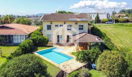 Casa no Residencial dos Lagos com 360m² e 3 Suítes - Itupeva