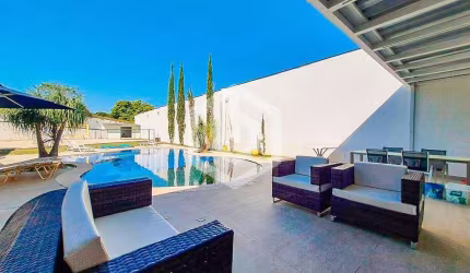 Casa no Parque dos Resedás com 660m² e 4 Suítes - Itupeva/SP