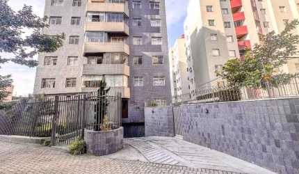 DESOCUPADO! 3 QUARTOS COM SUÍTE E 2 VAGAS!