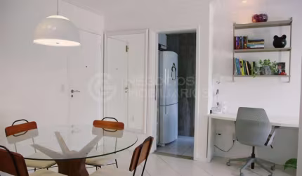 Apartamento para Venda em Rio de Janeiro, Jacarepagua, 2 dormitórios, 1 suíte, 2 banheiros, 1 vaga