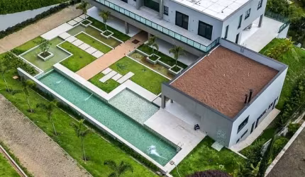 TAMBORÉ I CASA A VENDA