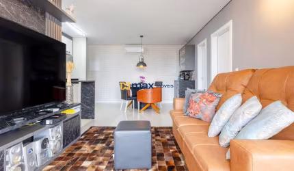 Excelente apartamento mobiliado à venda com 2 suítes, Centro, Itajaí