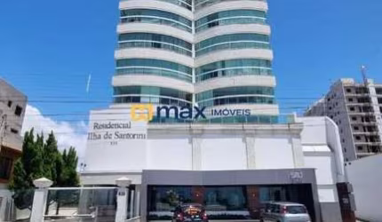 Apartamento Centro MOBILIADO e EQUIPADO prédio frente mar com 109 m2