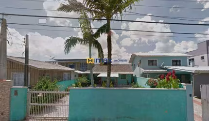 Casa à venda com 1 dormitório no bairro Espinheiros em Itajaí