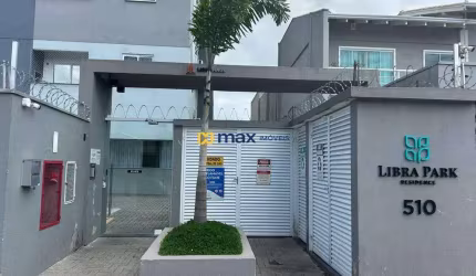 Apartamento semi mobiliado com 2 dormitórios à venda no bairro Cordeiros em Itajaí