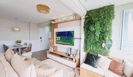 Apartamento semi mobiliado com 2 quartos à venda, São João, Itajaí
