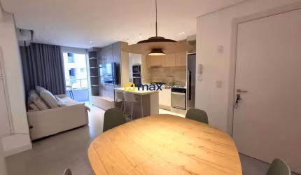 Apartamento mobiliado à venda com 2 quartos (1 suíte), Praia Brava, Itajaí