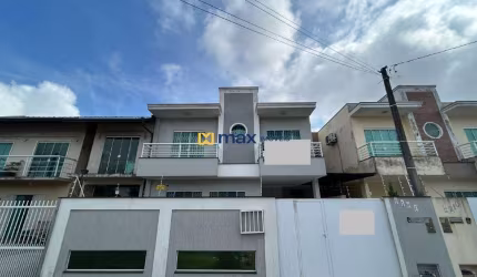 Venda: Casa Averbada 106m² 1 Suíte + 2 Dormitórios, Centro, Navegantes