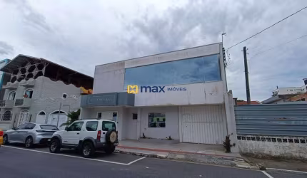 VENDA: Terreno com casa de 320m² no Centro de BALNEÁRIO CAMBORIÚ