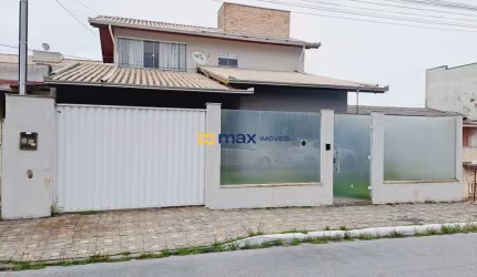 Excelente casa ampla, averbada à venda, 3 quartos (1 suíte), São Vicente, Itajaí