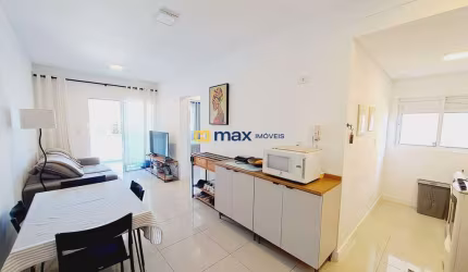 Excelente apartamento semi mobiliado à venda com 2 dormitórios, Dom Bosco, Itajaí