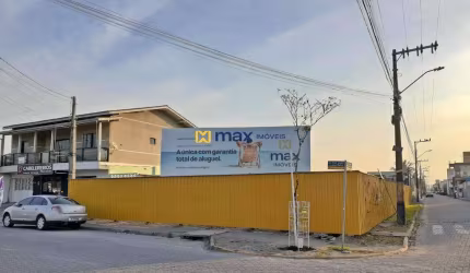 Venda: Terreno de Esquina em Avenida Comercial 483m², Centro. Navegantes
