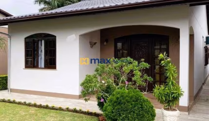 Casa mobiliada com 3 dormitórios (1 suíte), à venda: Cordeiros, Itajaí