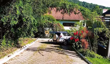 Excelente terreno com 231 m² próximo ao mar, Cabeçudas, Itajai