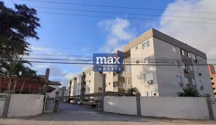 Apartamento à venda com 3 dormitórios (1 suíte). Bairro: Murta, Itajaí.