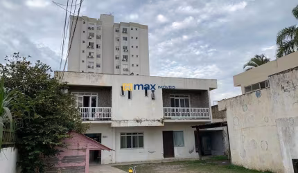 Excelente casa à venda, 2 dormitórios, São João, Itajaí