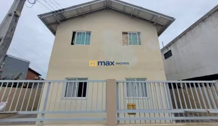 Venda: Terreno com 3 casas de 2 quartos e garagem no Bairro Jardim Iate Clube