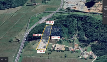 Terreno próximo a BR 101, em São Cristóvão em Penha