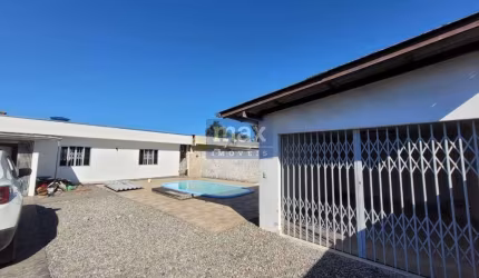 Casa ampla com 2 dormitórios, São Vicente, Itajaí