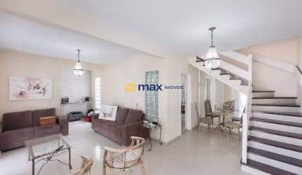 Casa ampla, 4 quartos (2 suítes) à venda no bairro Fazenda em Itajaí