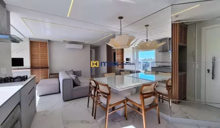 Excelente apartamento semi mobiliado com 3 quartos (1 suíte) à venda no bairro Ressacada em Itajaí