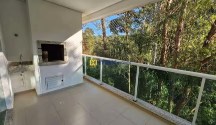 Excelente apartamento amplo, semi mobiliado com 3 suítes à venda no bairro Cabeçudas em Itajaí