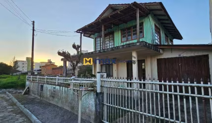 Venda: Terreno com 246 m2 600 metros da praia do Gravatá, Navegantes