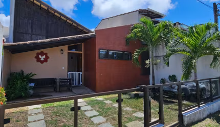 Casa Térrea- 2 suítes em Catu de Abrantes- Abrantes