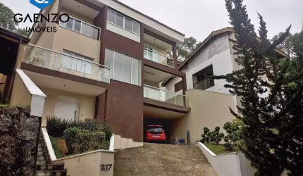 Casa em condomínio Vila Verde