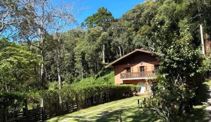 Sítio em São Roque