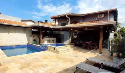 Casa em Condomínio - Alphaville, Barueri / SP