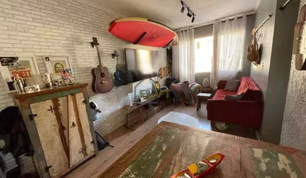 Ilha do Sol - Apartamento à venda no Jardim D'Abril com 2 quartos