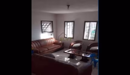 Casa à venda na Vila Osasco com 4 quartos