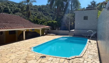 Chácara para venda com 5 mil metros quadrados com 5 dormitorios