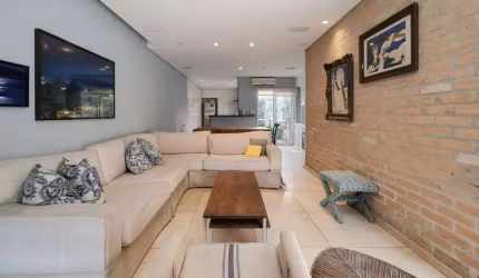 Casa com 3 quartos à venda na Ayres de Oliveira Castro, 15, Itaim Bibi, São Paulo por R$ 2.900.000