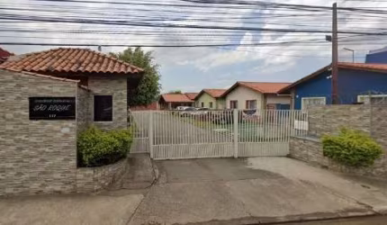 Casa em condomínio fechado com 3 quartos à venda na Vila Japão, Itaquaquecetuba  por R$ 450.000