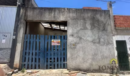 Casa com 3 quartos para alugar na Lc-132 Presidente Tancredo Neves, 146, Jardim Horto do Ipê, Itaquaquecetuba por R$ 1.100