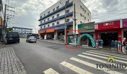 Casa comercial para alugar no Centro, Itaquaquecetuba  por R$ 3.500
