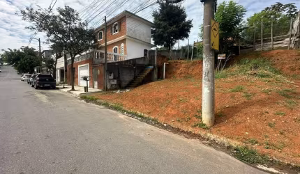 Terreno à venda no Jardim Santa Inês, Suzano  por R$ 300.000
