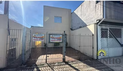 Casa com 3 quartos à venda na Vila Zeferina, Itaquaquecetuba  por R$ 500.000