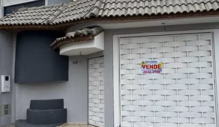 Casa com 2 quartos à venda na Vila Virgínia, Itaquaquecetuba  por R$ 550.000