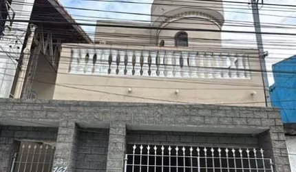 Casa com 2 quartos à venda na Vila Bartira, Itaquaquecetuba  por R$ 320.000