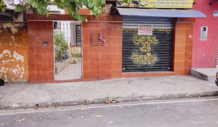 Casa com 3 quartos para alugar no Jardim Gonçalves, Itaquaquecetuba  por R$ 1.300